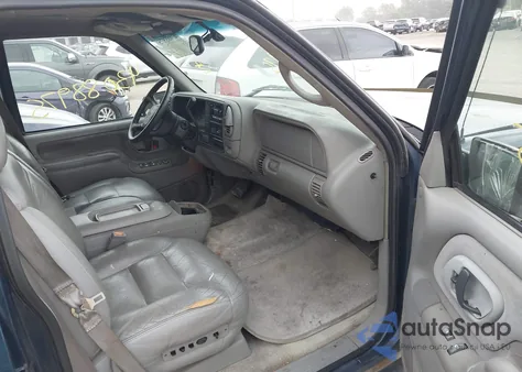 1999 Chevrolet Suburban K1500 from USA, damaged, VIN 1GNFK16RXXJ438326